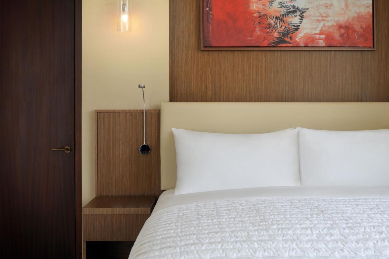 Le Meridien City Center Ad-Dauha Zewnętrze zdjęcie