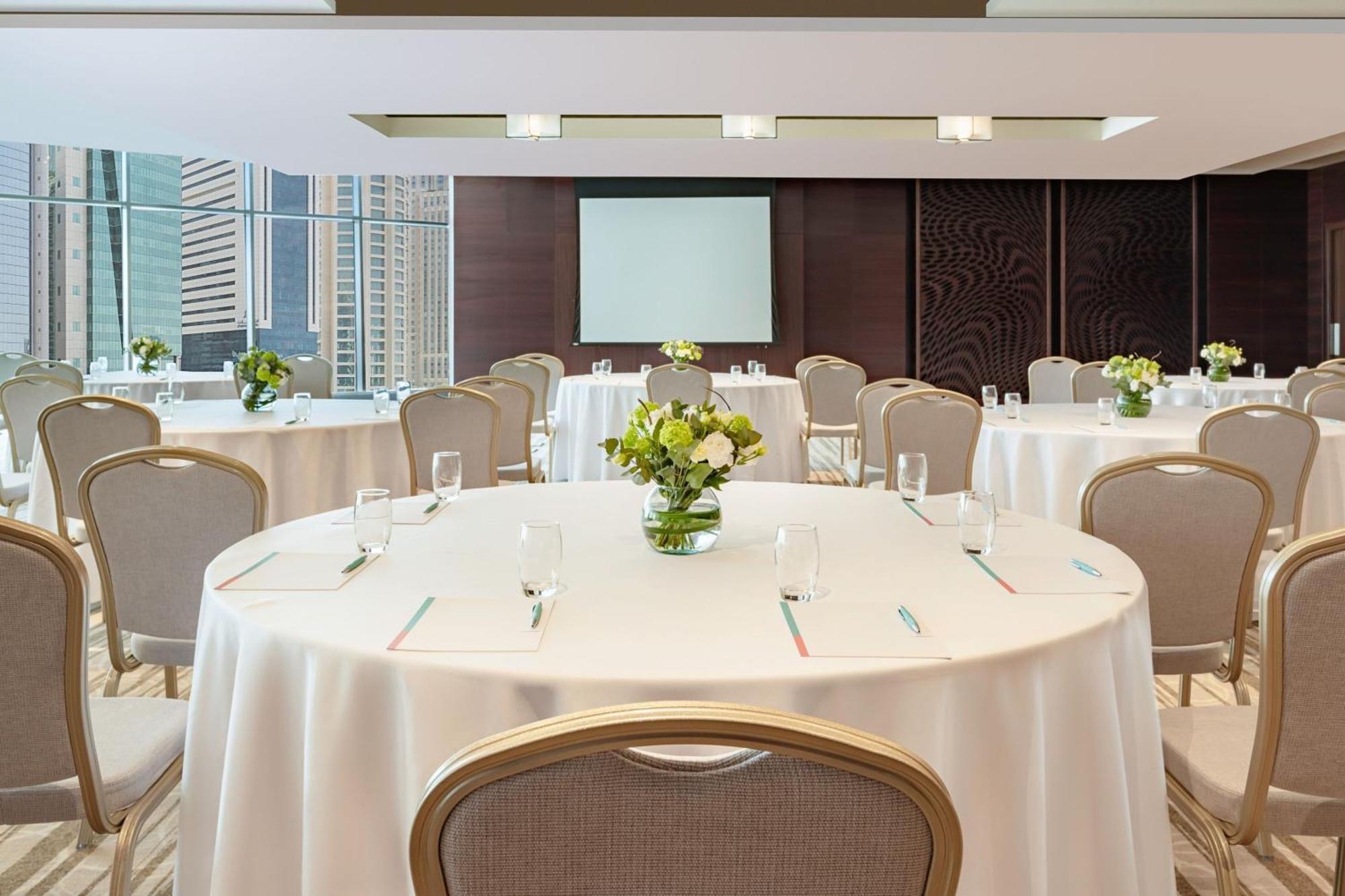 Le Meridien City Center Ad-Dauha Zewnętrze zdjęcie