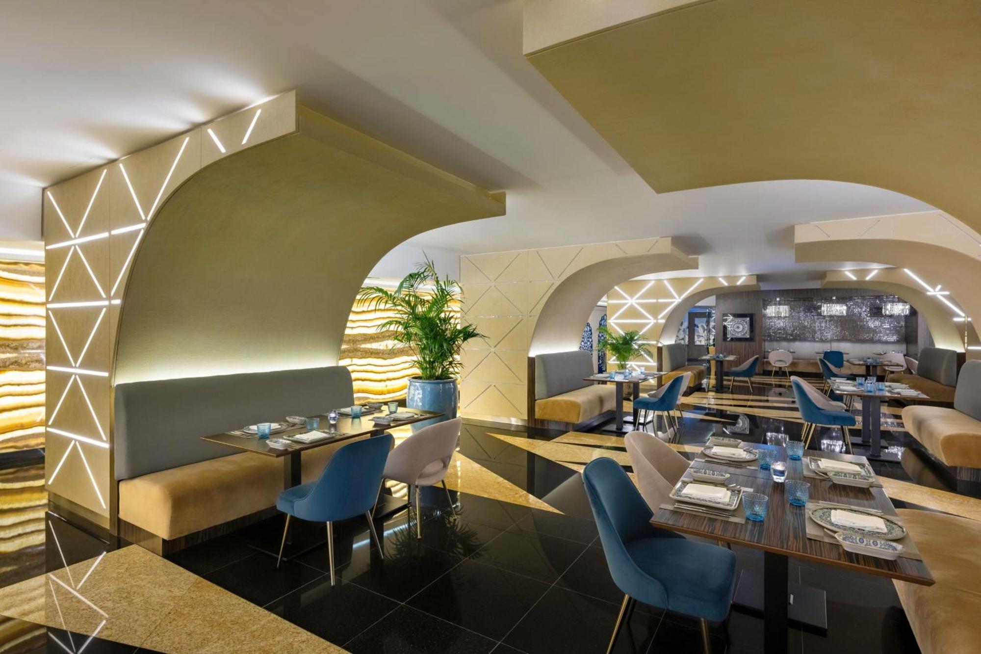 Le Meridien City Center Ad-Dauha Zewnętrze zdjęcie
